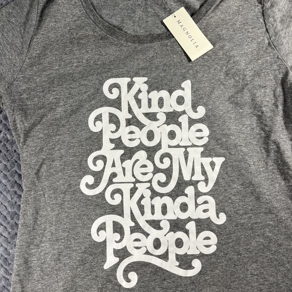 MAGNOLIA Silos Chip and Joanna Gaines Kindness Minimalist T Shirt Large Gray - Picture 1 of 15